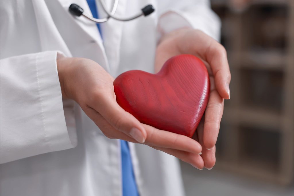 Simptomi-srcanih-problema-kod-djece_sto-roditelji-trebaju-znati